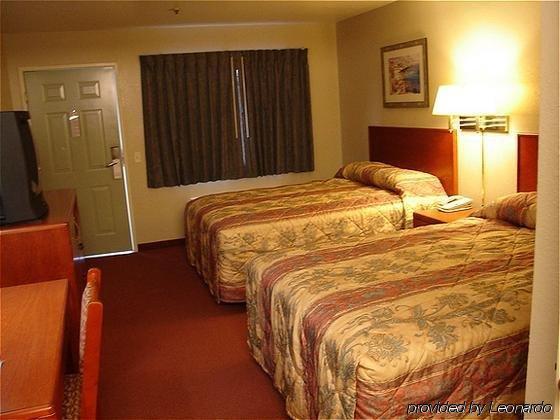 Good Nite Inn Fremont Room photo